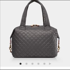 Mz Wallace large Sutton nwt in magnet